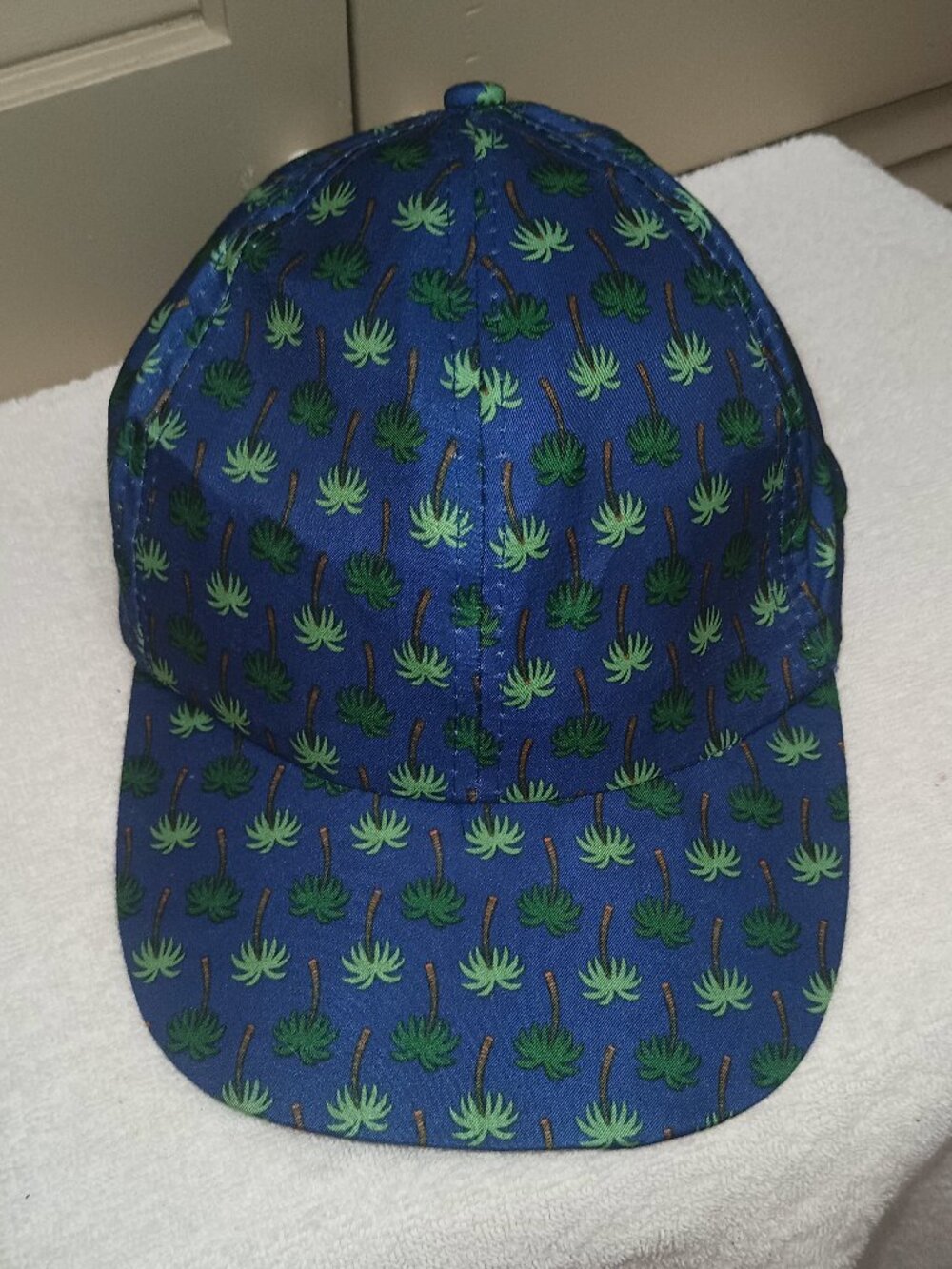 Light Weight Blue Hat With Palm Trees
